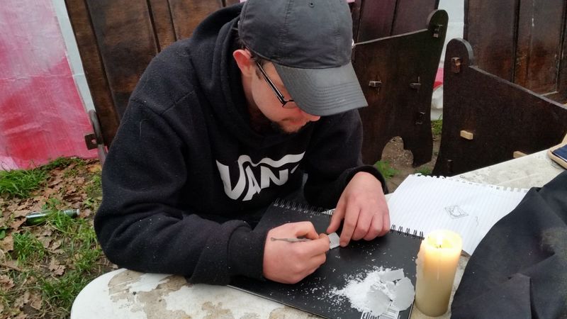 File:Dion carving.jpg